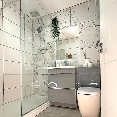 Birmingham City 2 Bed Luxury Apartment Exterior photo